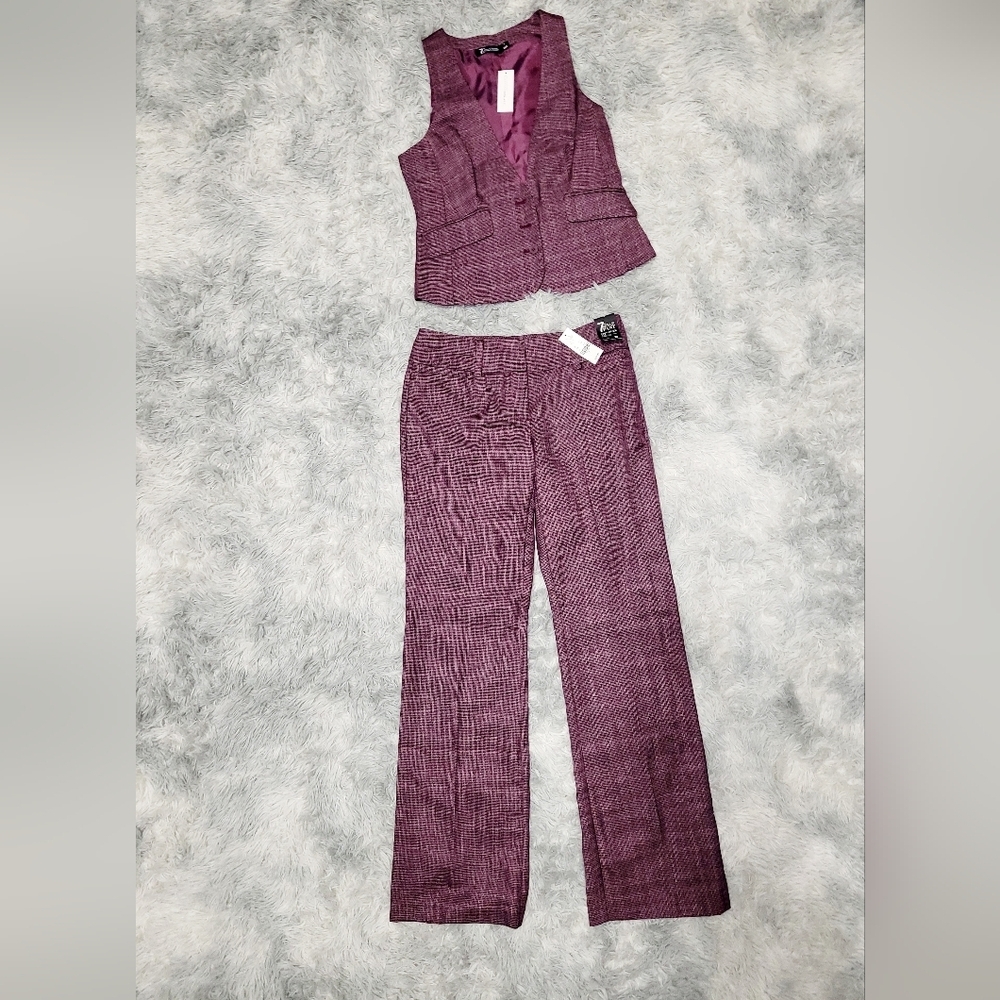 New York & Co 2-Pc Purple 3-Button Vest & Boot Cut Pants, Size 2 Reg
